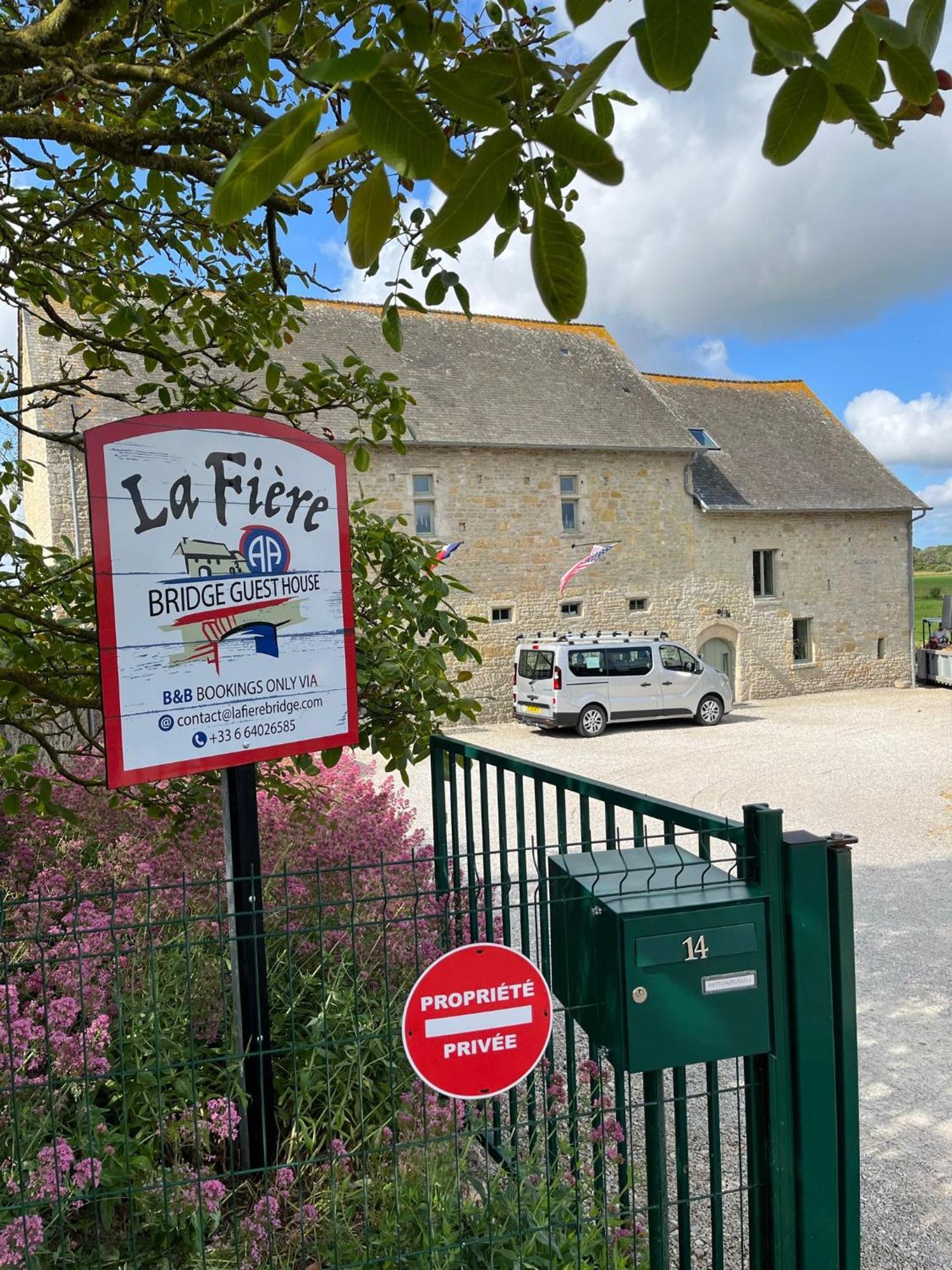 La Fiere Bridge Guest House Amfreville  Екстериор снимка